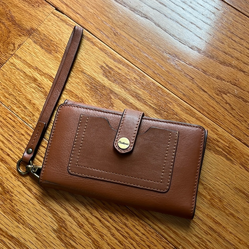 Carhartt wristlet